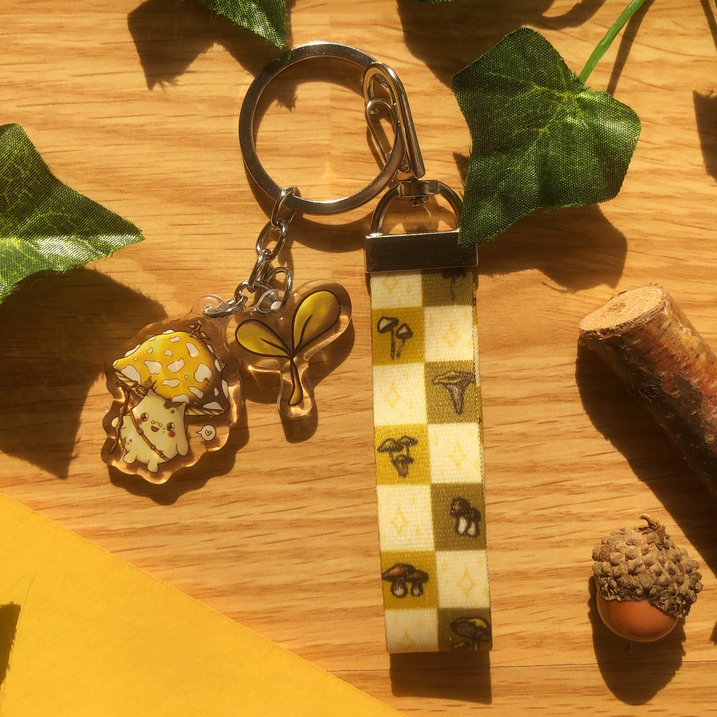 Porte clé lanière - Champignon et pousse